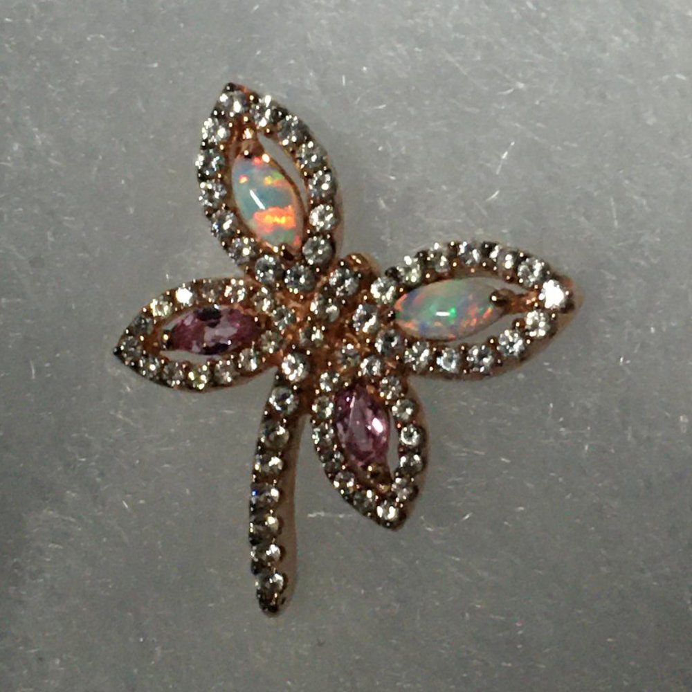 DRAGONFLY NECKLACE: